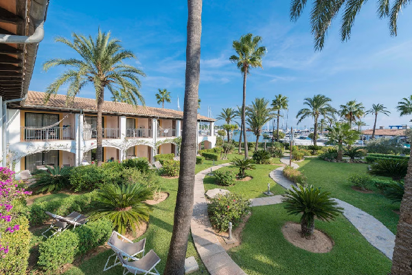 Alcudia Marina Hotel Ordered to Close by Court